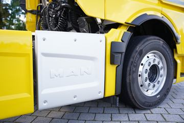 �� TGX 640���� 4X2ǣ����(TGX 18.640)ͼƬ