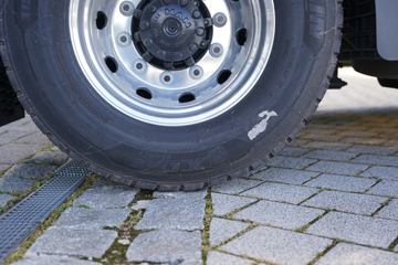 �� TGX 640���� 4X2ǣ����(TGX 18.640)ͼƬ