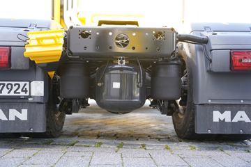 �� TGX 640���� 4X2ǣ����(TGX 18.640)ͼƬ