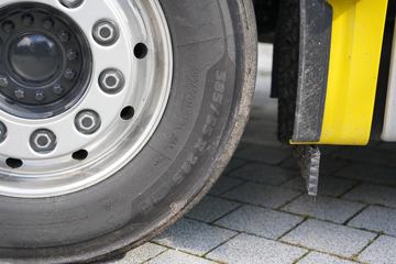 �� TGX 640���� 4X2ǣ����(TGX 18.640)ͼƬ