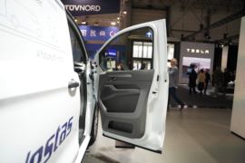 E transporter&nbsp;电动封闭厢货驾驶室图片