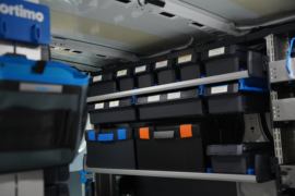 E transporter&nbsp;电动封闭厢货货厢图片