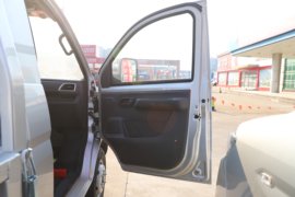 鲸卡T7&nbsp;载货车驾驶室                                               图片