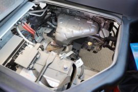 鲸卡T7&nbsp;载货车底盘                                                图片