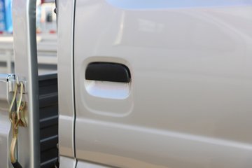 ���� С����W08 1.3L 91���� ���� 2.7��˫������С��(��̥)ͼƬ