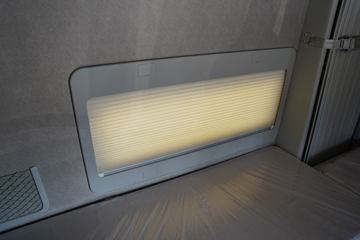 �ൺ��� ӥ; ͷ�Ȳ� 600���� 6X4 LNG�Զ���ǣ����(һ�����12��)(Һ��)ͼƬ