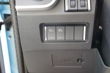 �ൺ��� ӥ; ͷ�Ȳ� 600���� 6X4 LNG�Զ���ǣ����(һ�����12��)(Һ��)ͼƬ