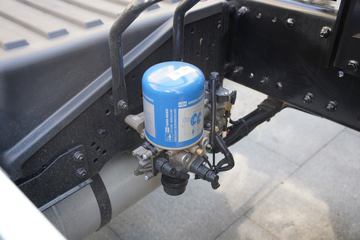 �ൺ��� ӥ; ͷ�Ȳ� 600���� 6X4 LNG�Զ���ǣ����(һ�����12��)(Һ��)ͼƬ