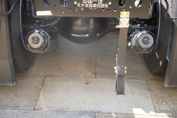 �ൺ��� ӥ; ͷ�Ȳ� 600���� 6X4 LNG�Զ���ǣ����(һ�����12��)(Һ��)ͼƬ