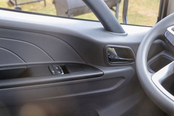 ���� ����E·�� 4.5T 4.2�׵��Ŵ��綯��դʽ�Ῠ(��ɲ)100.464kWhͼƬ