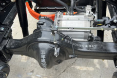 蓝擎汽车 悦EH Pro系 4.5T 4.18米单排纯电动仓栅式轻卡135kWh