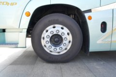 青岛解放 鹰途 商务舱 620马力 6X4 AMT自动档牵引车(速比3.36)(带液缓)(CA4257P35K18T1E6A80)