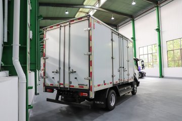 �ɵ�EW7 4.5T 4.18�׵��Ŵ��綯��ʽ�Ῠ100.27kWhͼƬ