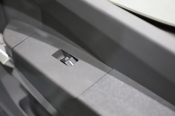 �ɵ�EW7 4.5T 4.18�׵��Ŵ��綯��ʽ�Ῠ100.27kWhͼƬ