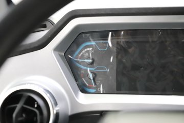 �ɵ�EW7 4.5T 4.18�׵��Ŵ��綯��ʽ�Ῠ100.27kWhͼƬ