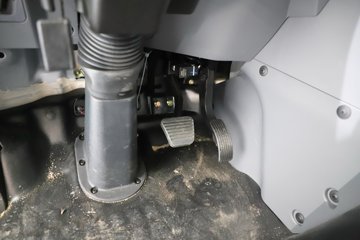 �ɵ�EW7 4.5T 4.18�׵��Ŵ��綯��ʽ�Ῠ100.27kWhͼƬ