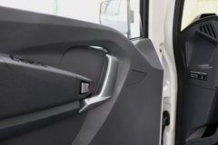 飞碟EW7 4.5T 4.18米单排纯电动厢式轻卡(FD5041XXYW68BEV-1)100.27kWh