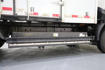 �ɵ�EW7 4.5T 4.18�׵��Ŵ��綯��ʽ�Ῠ100.27kWhͼƬ