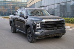 福田皮卡 火星7 2025款 启航版 2.0T柴油 163马力 AT自动四驱 长箱皮卡