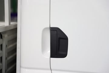 �ɵ�EF3 2024�� 4.3T 4.01�׵��Ŵ��綯����С��63.75kWhͼƬ