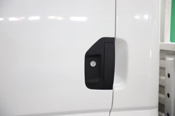 �ɵ�EF3 2024�� 4.3T 4.01�׵��Ŵ��綯����С��63.75kWhͼƬ