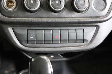 �ɵ�EF3 2024�� 4.3T 4.01�׵��Ŵ��綯����С��63.75kWhͼƬ