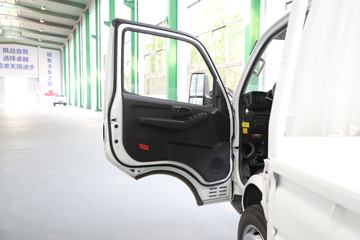 �ɵ�EF3 2024�� 4.3T 4.01�׵��Ŵ��綯����С��63.75kWhͼƬ