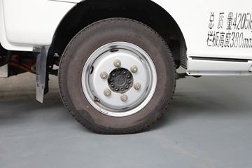 �ɵ�EF3 2024�� 4.3T 4.01�׵��Ŵ��綯����С��63.75kWhͼƬ