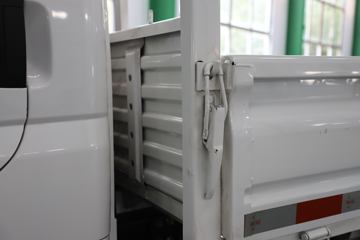 �ɵ�EF3 2024�� 4.3T 4.01�׵��Ŵ��綯����С��63.75kWhͼƬ