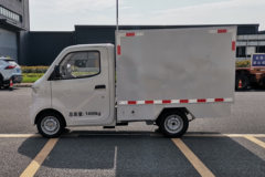 玉柴新能源 驭宝EC600 标准版 1.4T 1.97米单排纯电动厢式微卡(YCE5010XXYBEVS1)10.36kWh