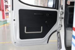 玉柴新能源 驭宝EC600 标准版 1.4T 1.97米单排纯电动厢式微卡(YCE5010XXYBEVS1)10.36kWh