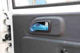 橙仕01&nbsp;电动封闭厢货驾驶室图片