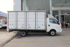 飞碟EF3 2024款 4.4T 4.01米单排纯电动厢式小卡(FD5040XXYD66BEV-1)56.67kWh