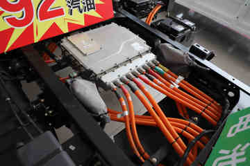 �ɵ�HV5 4.15�׵��Ų��ʽ���̻�϶�����ʽ�Ῠ41.6kWhͼƬ