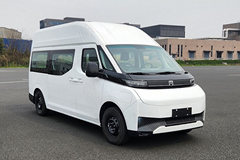 远程 超级VAN 2024款 驭程版 纯电动中轴高顶轻客 宁德时代68kWh