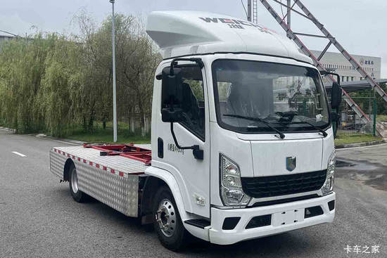 �������� ��ENϵ 4.1�׵��Ŵ��綯�����жʽ�Ῠ100.27kWh