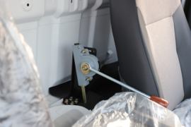 锐航EV&nbsp;电动自卸车驾驶室图片