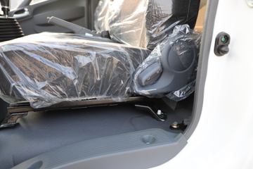 ���� ����EV 4.5T 4.16�׵��Ŵ��綯�����Ῠ81.144kWhͼƬ