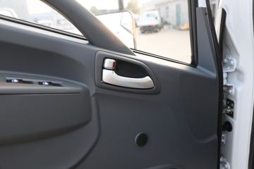 ���� ����EV 4.5T 4.16�׵��Ŵ��綯�����Ῠ81.144kWhͼƬ