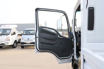 ���� ����EV 4.5T 4.16�׵��Ŵ��綯�����Ῠ81.144kWhͼƬ