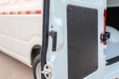 凯马 骏航ES7 3.2T 2座 5.265米纯电动封闭货车41.86kWh