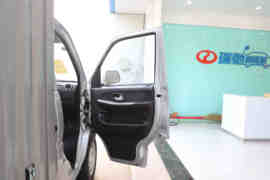 EC31&nbsp;电动载货车内饰图片