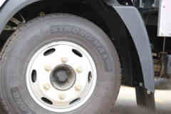 中国重汽HOWO 悍将PRO 155马力 4.15米单排栏板轻卡(法士特6档)(ZZ1047F3319F144)