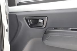 ED71&nbsp;电动载货车内饰图片