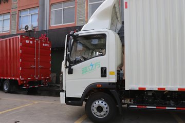 йHOWO ͳ˧ 4.5T 4.15׵Ŵ綯ʽῨ100kWhͼƬ