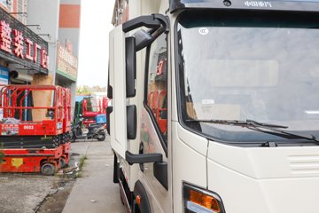 йHOWO ͳ˧ 4.5T 4.15׵Ŵ綯ʽῨ100kWhͼƬ