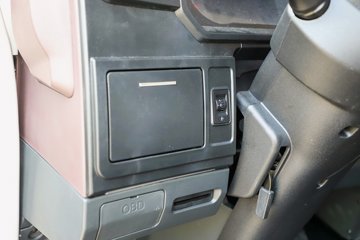 �й�����HOWO ͳ˧ 4.5T 4.15�׵��Ŵ��綯��ʽ�Ῠ100.46kWhͼƬ