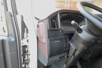 �й�����HOWO ͳ˧ 4.5T 4.15�׵��Ŵ��綯��ʽ�Ῠ100.46kWhͼƬ