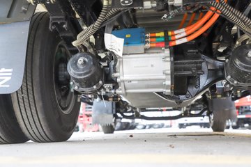 �й�����HOWO ͳ˧ 4.5T 4.15�׵��Ŵ��綯��ʽ�Ῠ100.46kWhͼƬ