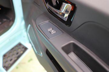 �������ó� ����S300 4.5T 4.2�׵��Ŵ��綯��ʽ�Ῠ(��ɲ)100.46kWhͼƬ